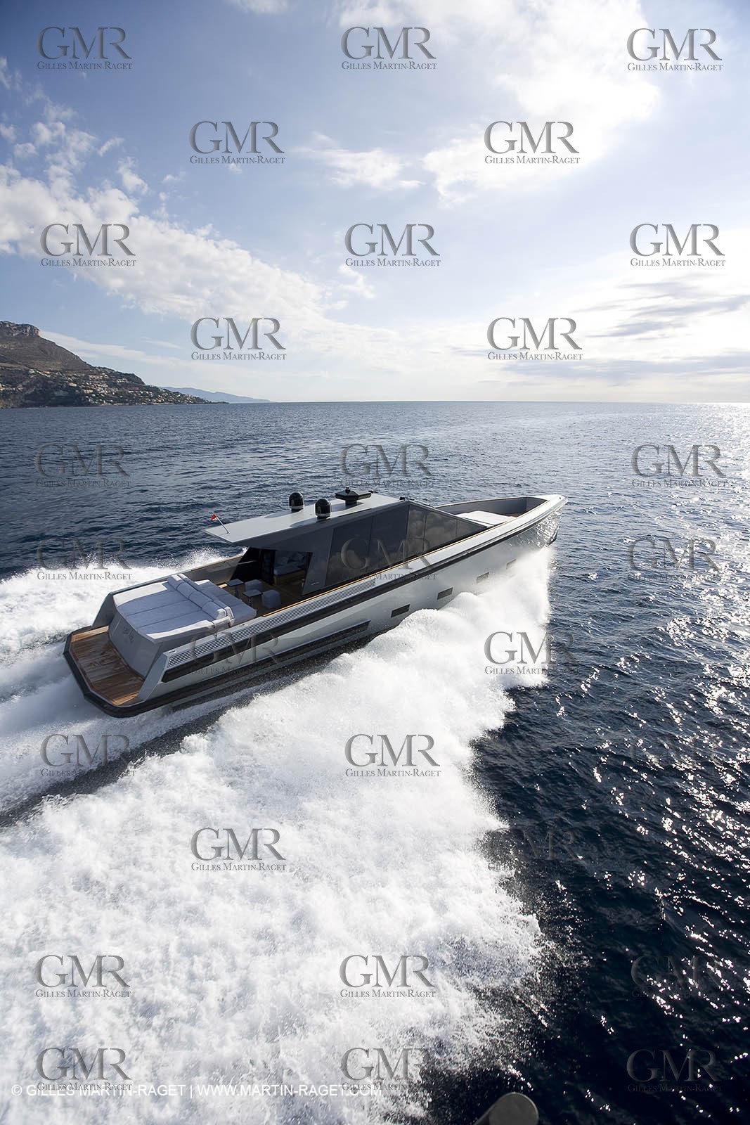 29 09 2007 - St Jean Cap Ferrat - Wally Yachts - Wally Power 70 - Lau Lau