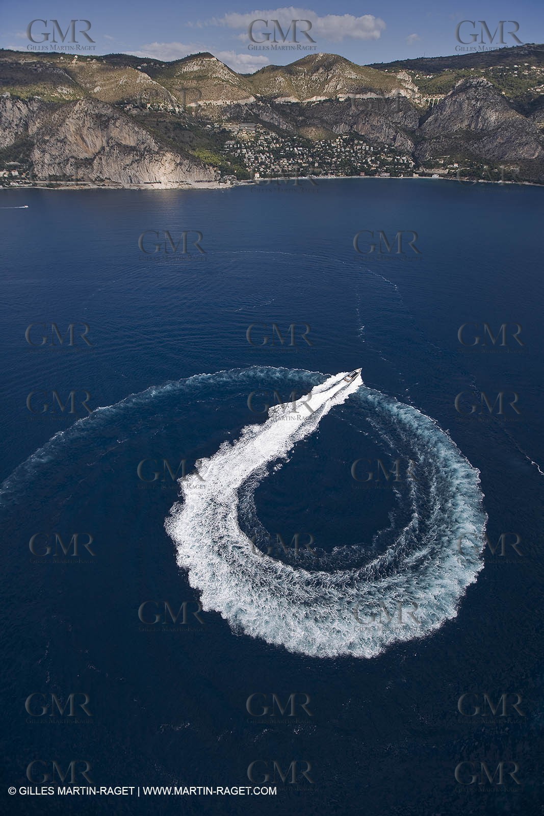 29 09 2007 - St Jean Cap Ferrat - Wally Yachts - Wally Power 70 - Lau Lau