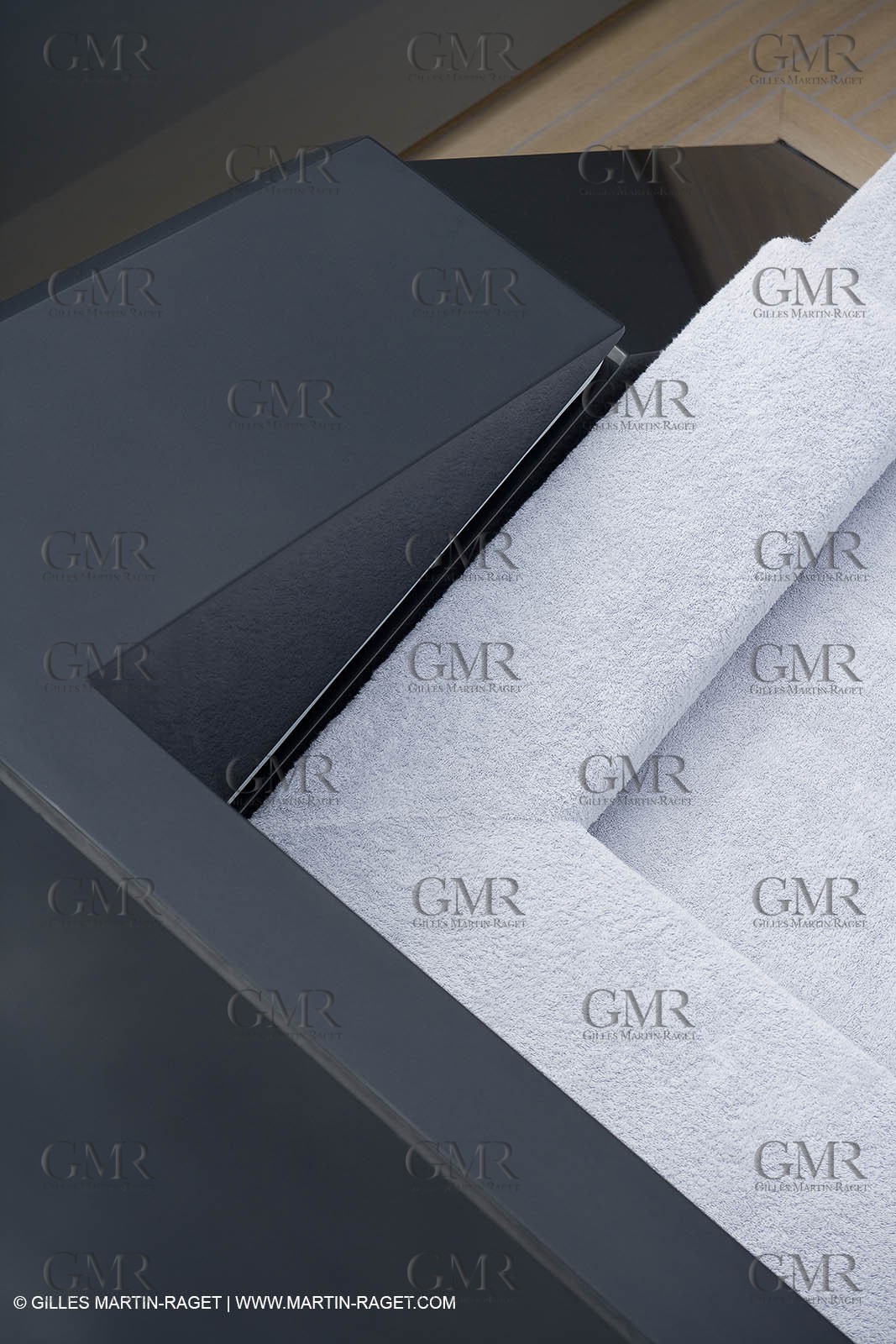 29 09 2007 - St Jean Cap Ferrat - Wally Yachts - Wally Power 70 - Lau Lau