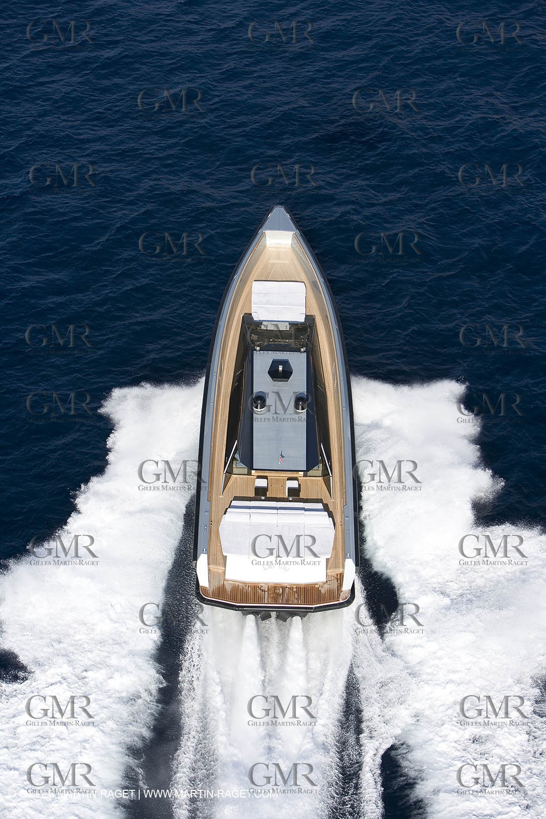 29 09 2007 - St Jean Cap Ferrat - Wally Yachts - Wally Power 70 - Lau Lau