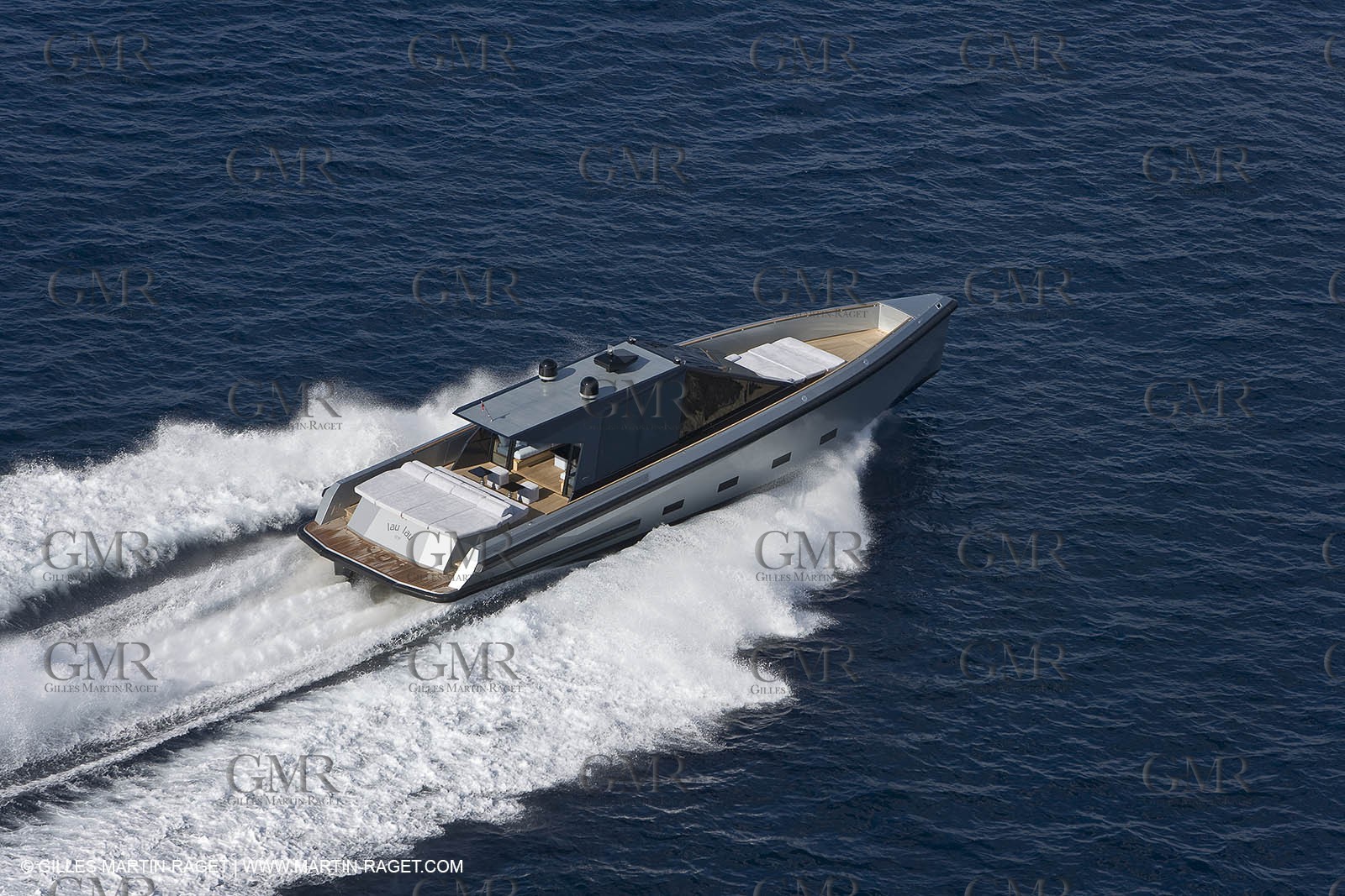29 09 2007 - St Jean Cap Ferrat - Wally Yachts - Wally Power 70 - Lau Lau