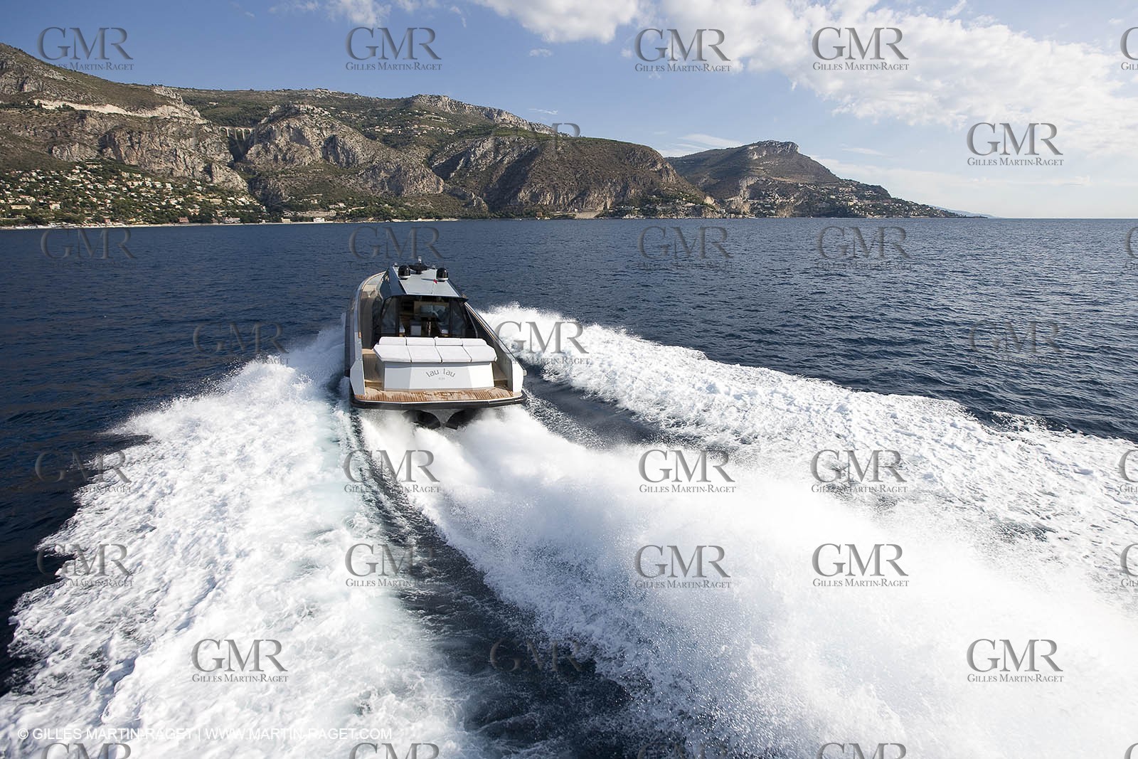 29 09 2007 - St Jean Cap Ferrat - Wally Yachts - Wally Power 70 - Lau Lau