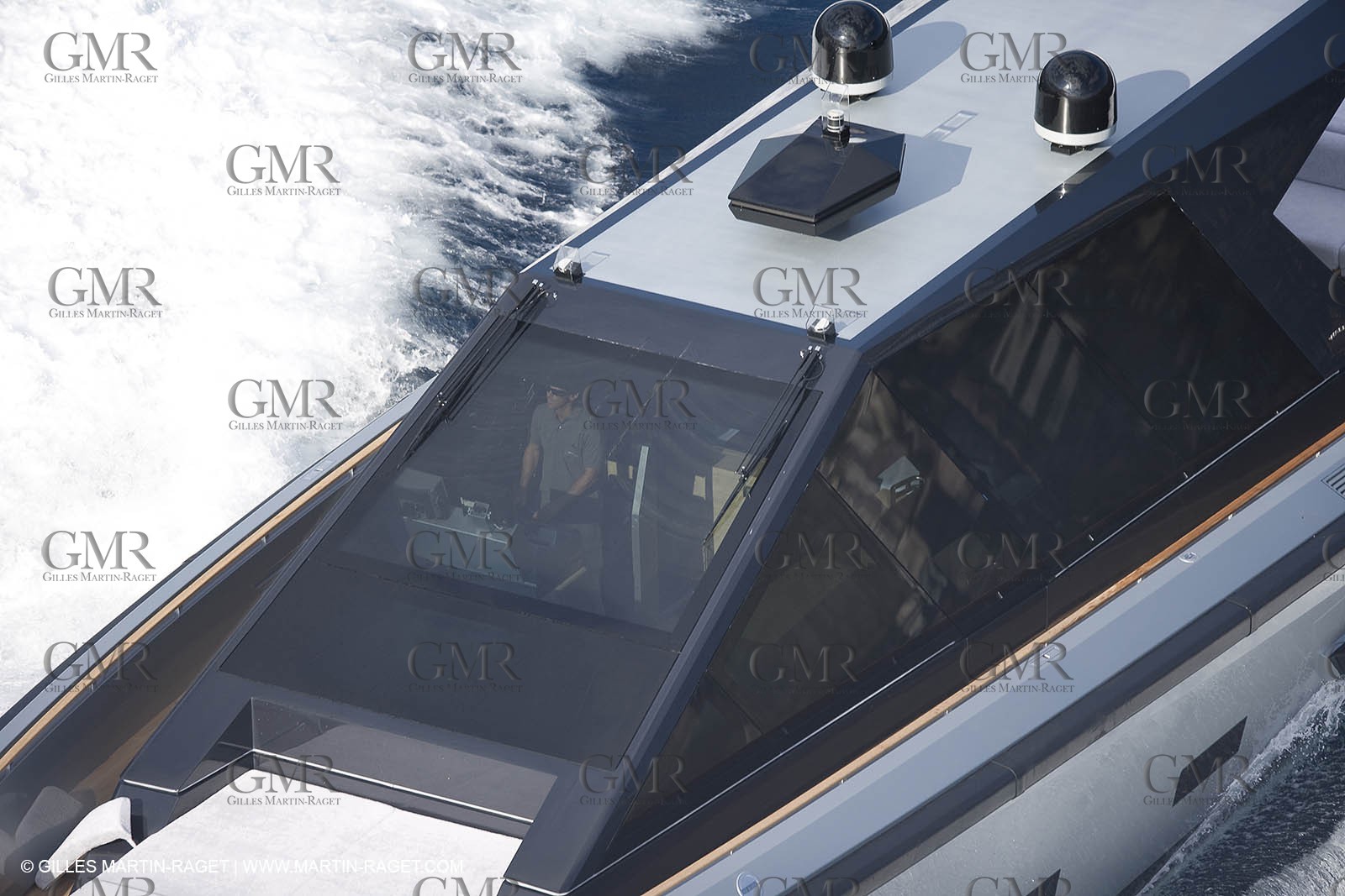 29 09 2007 - St Jean Cap Ferrat - Wally Yachts - Wally Power 70 - Lau Lau