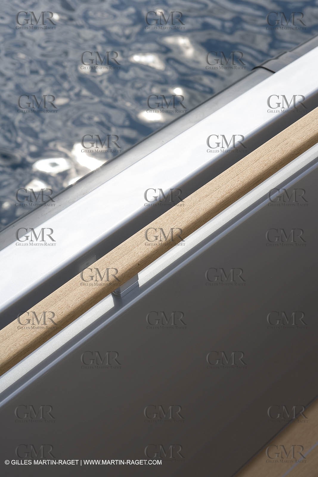 29 09 2007 - St Jean Cap Ferrat - Wally Yachts - Wally Power 70 - Lau Lau