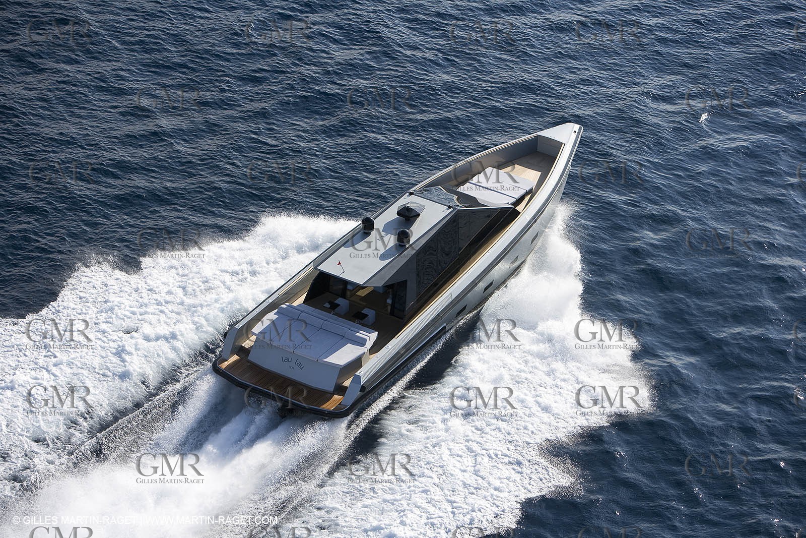 29 09 2007 - St Jean Cap Ferrat - Wally Yachts - Wally Power 70 - Lau Lau