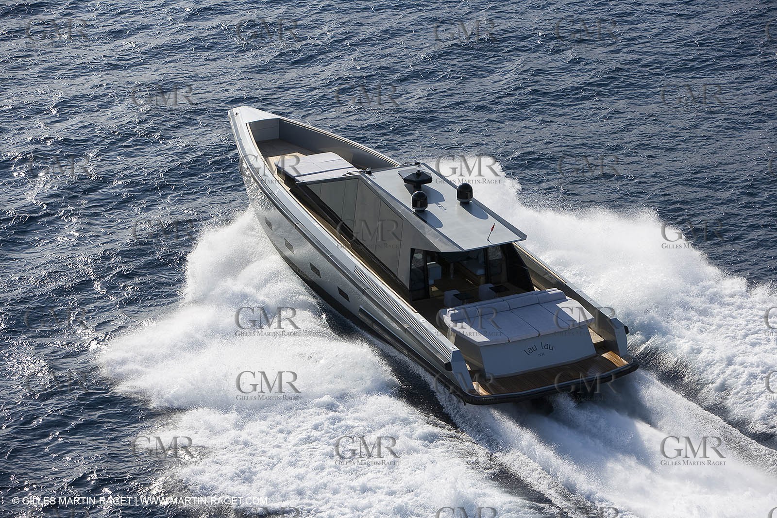 29 09 2007 - St Jean Cap Ferrat - Wally Yachts - Wally Power 70 - Lau Lau