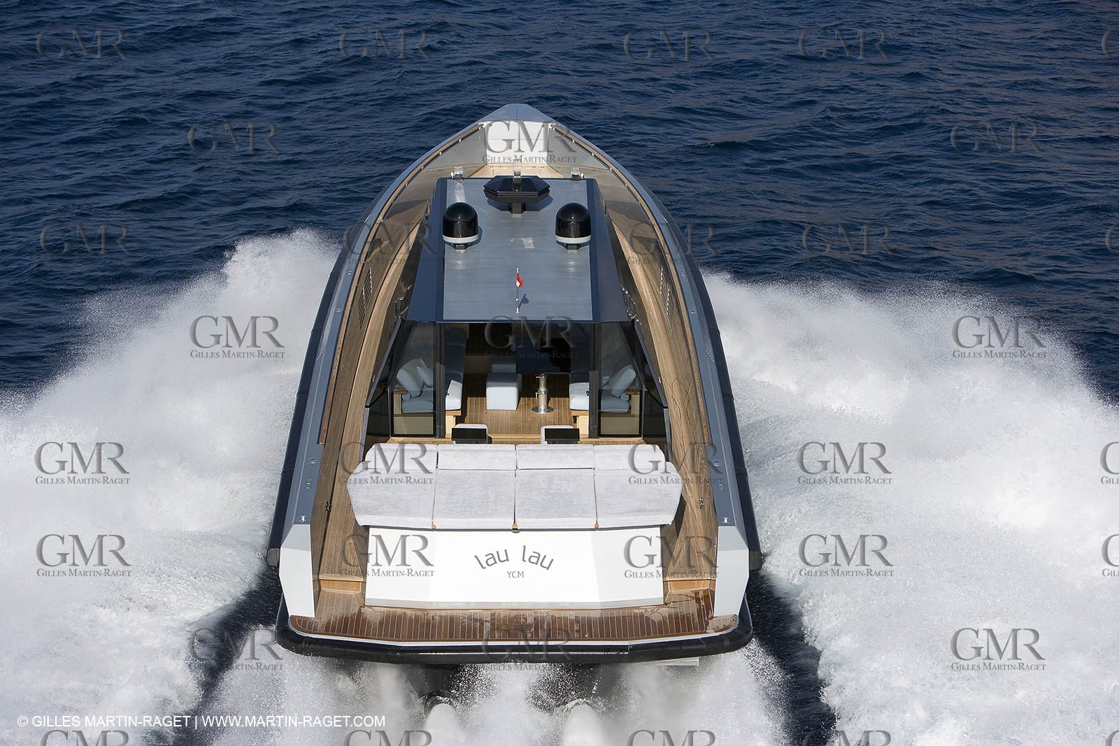 29 09 2007 - St Jean Cap Ferrat - Wally Yachts - Wally Power 70 - Lau Lau