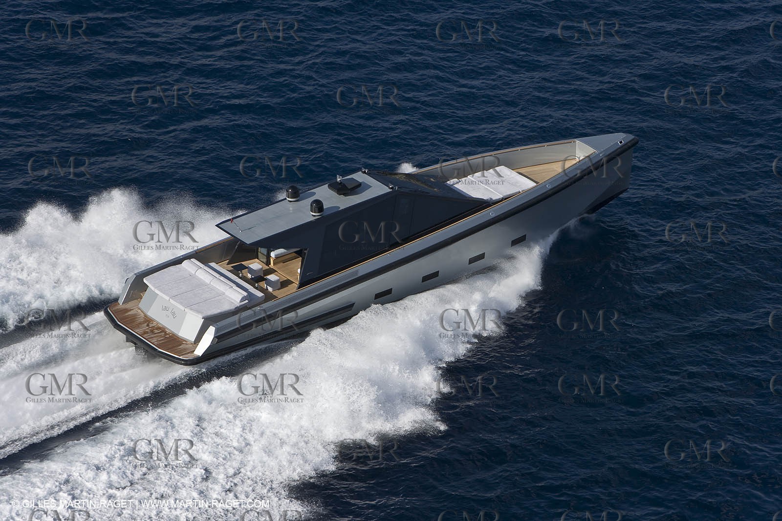 29 09 2007 - St Jean Cap Ferrat - Wally Yachts - Wally Power 70 - Lau Lau