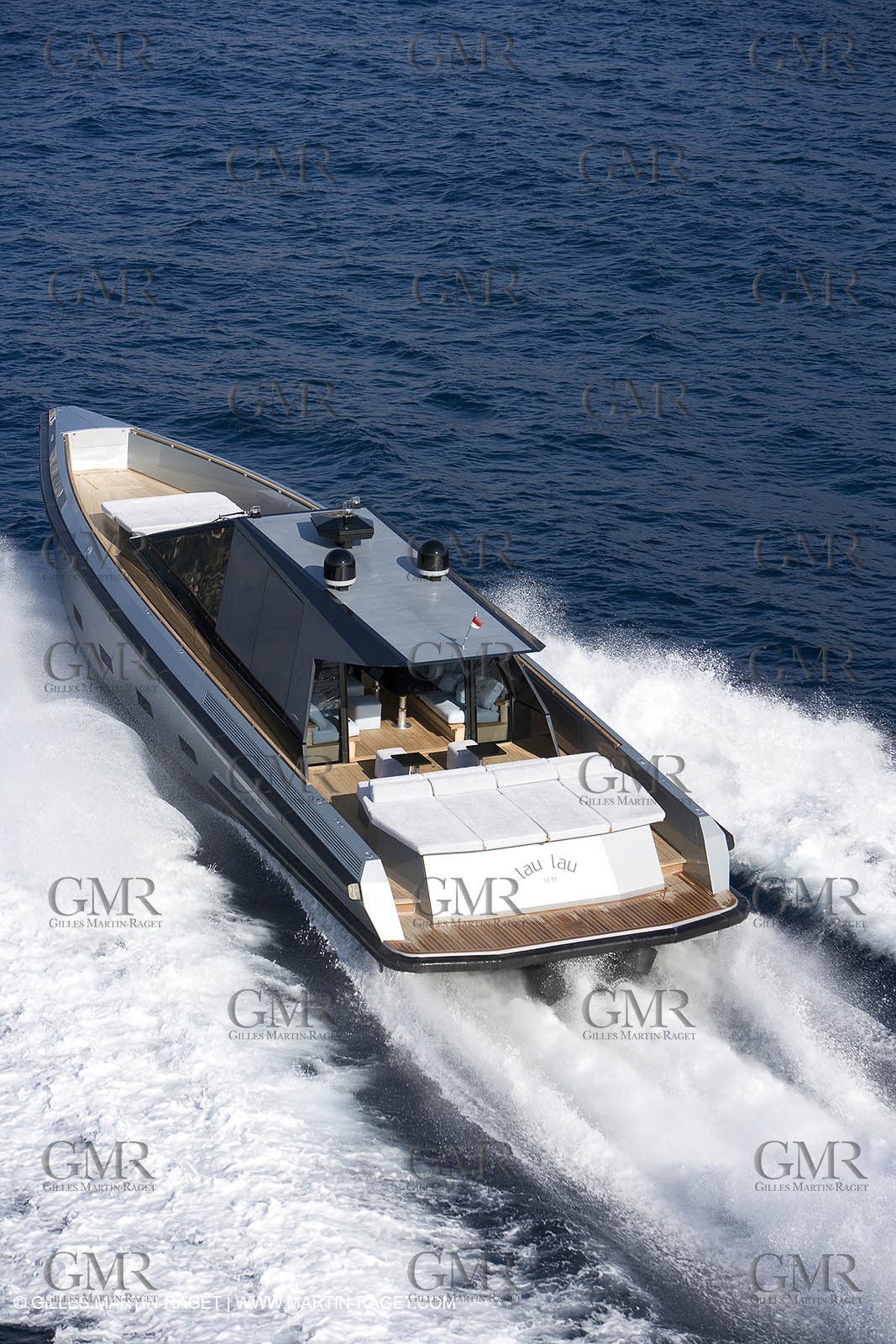 29 09 2007 - St Jean Cap Ferrat - Wally Yachts - Wally Power 70 - Lau Lau