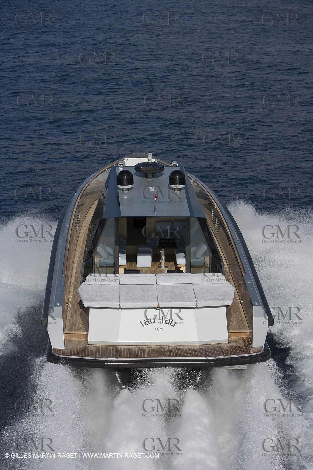 29 09 2007 - St Jean Cap Ferrat - Wally Yachts - Wally Power 70 - Lau Lau