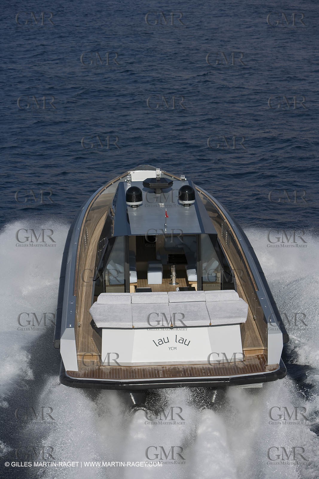 29 09 2007 - St Jean Cap Ferrat - Wally Yachts - Wally Power 70 - Lau Lau