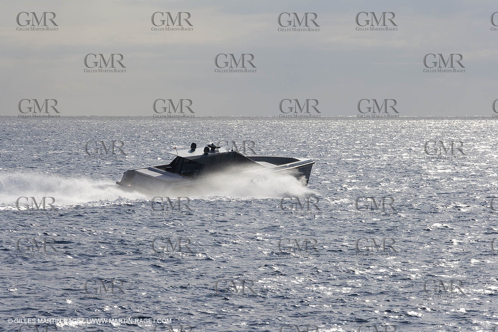 29 09 2007 - St Jean Cap Ferrat - Wally Yachts - Wally Power 70 - Lau Lau