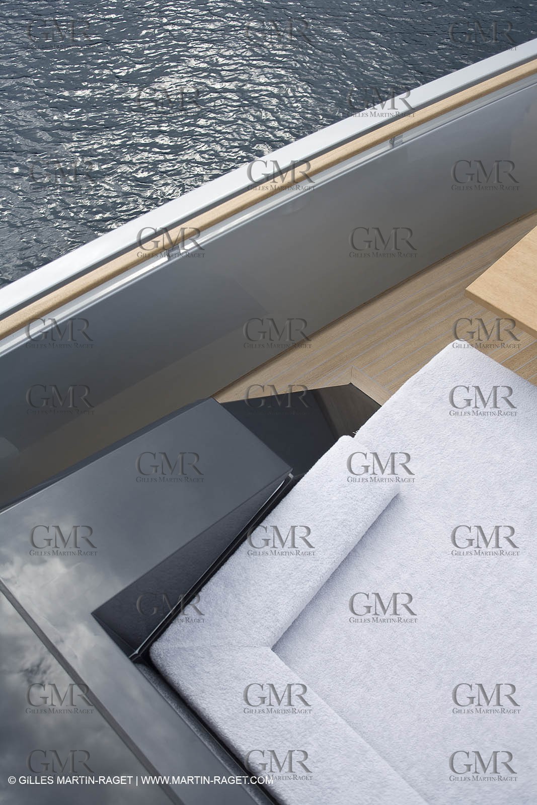 29 09 2007 - St Jean Cap Ferrat - Wally Yachts - Wally Power 70 - Lau Lau