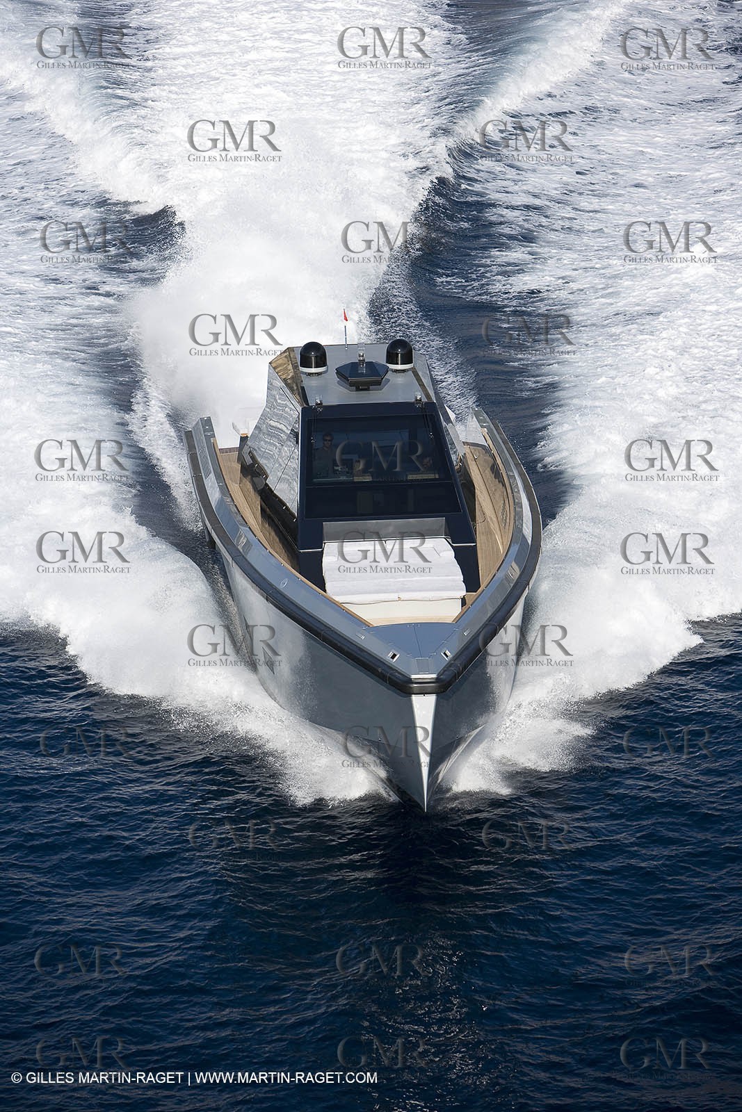 29 09 2007 - St Jean Cap Ferrat - Wally Yachts - Wally Power 70 - Lau Lau