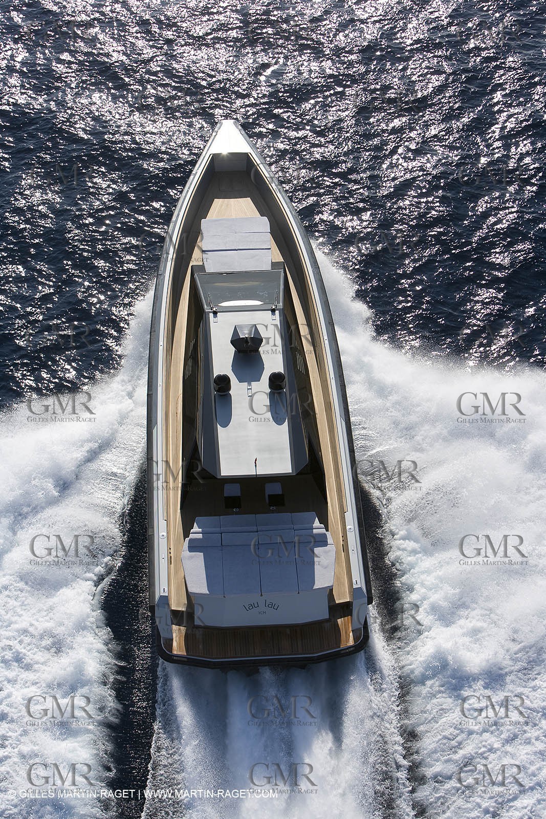 29 09 2007 - St Jean Cap Ferrat - Wally Yachts - Wally Power 70 - Lau Lau