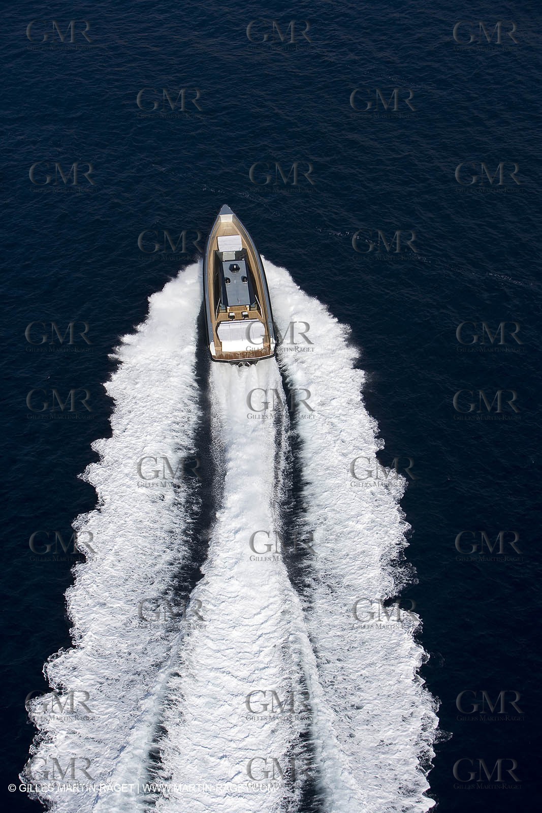 29 09 2007 - St Jean Cap Ferrat - Wally Yachts - Wally Power 70 - Lau Lau