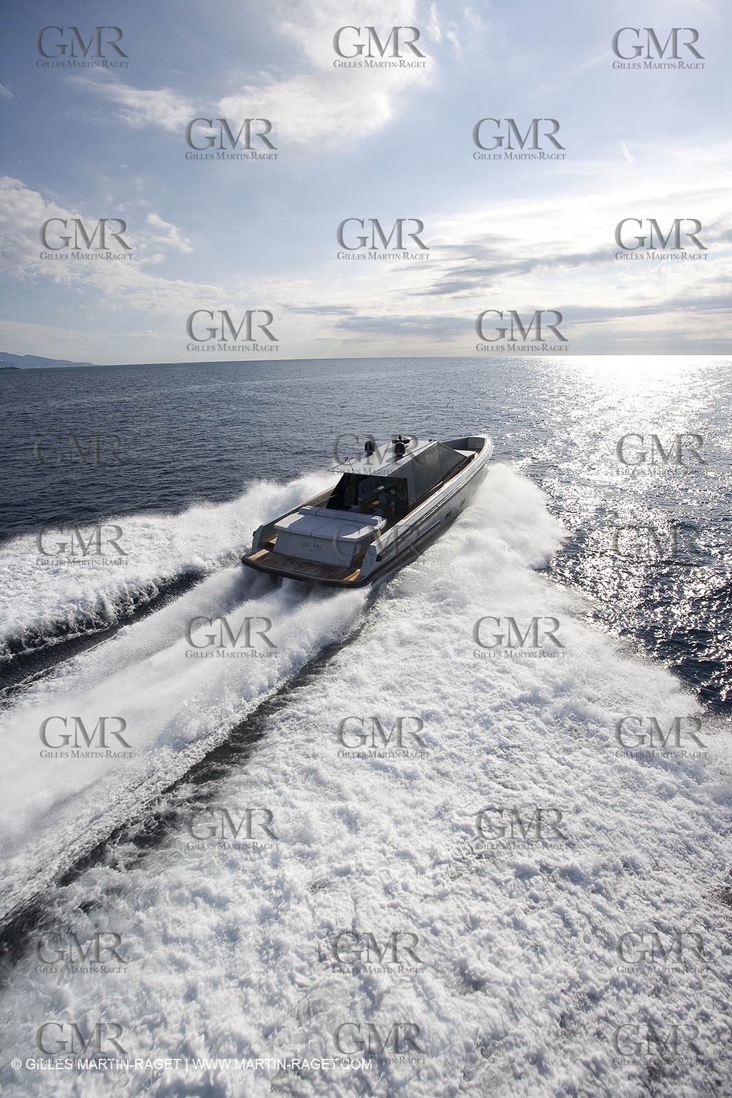 29 09 2007 - St Jean Cap Ferrat - Wally Yachts - Wally Power 70 - Lau Lau