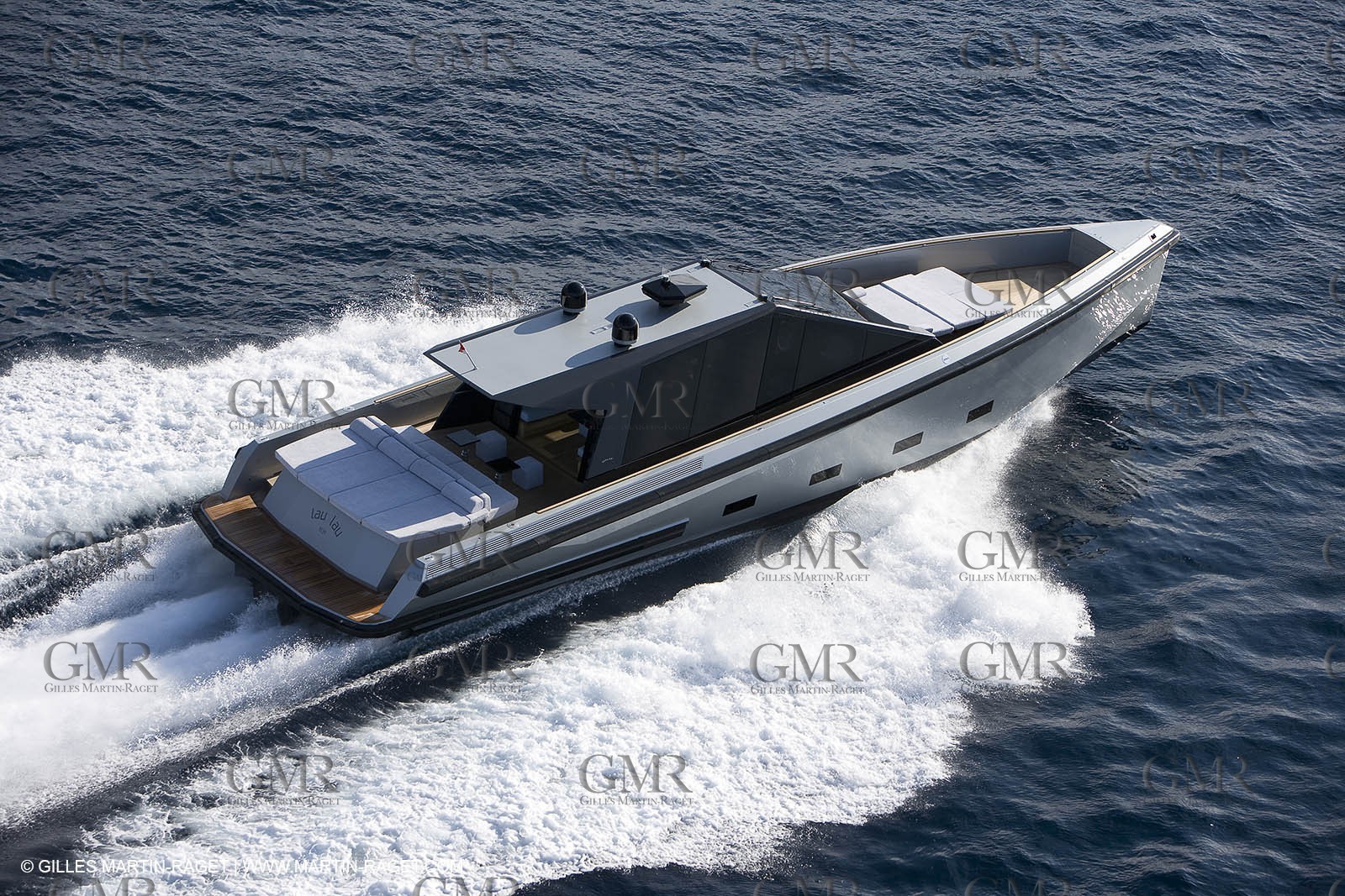 29 09 2007 - St Jean Cap Ferrat - Wally Yachts - Wally Power 70 - Lau Lau