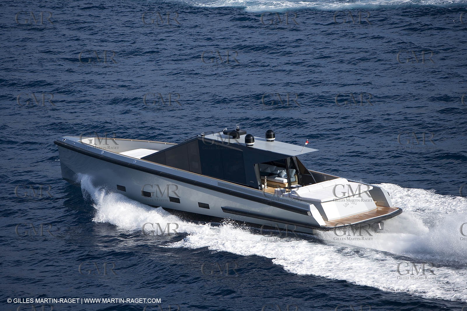 29 09 2007 - St Jean Cap Ferrat - Wally Yachts - Wally Power 70 - Lau Lau
