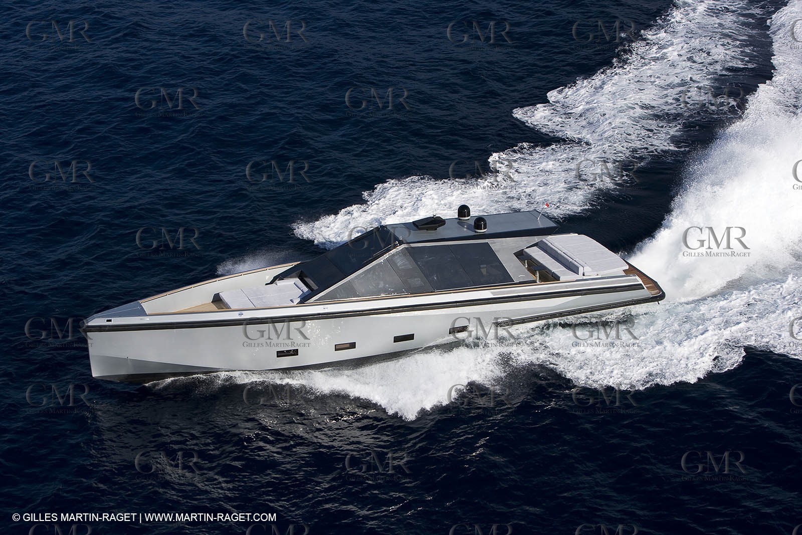 29 09 2007 - St Jean Cap Ferrat - Wally Yachts - Wally Power 70 - Lau Lau