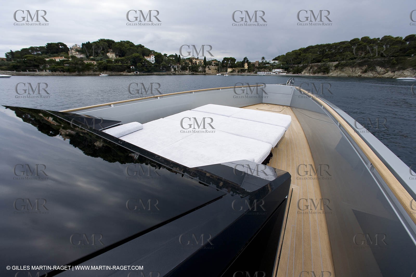 29 09 2007 - St Jean Cap Ferrat - Wally Yachts - Wally Power 70 - Lau Lau