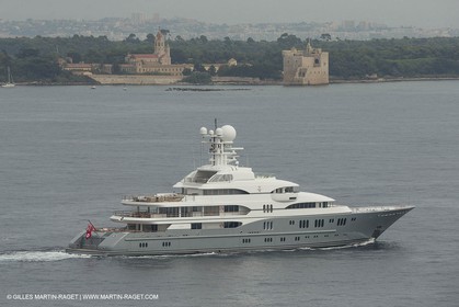 21 09 2014 - Cannes (FRA,83), Motor yacht TV