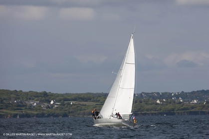 19 05 2010 -  Lanveoc Poulmic (FRA,29) - French Navy School Grand Prix - Pen Duick V