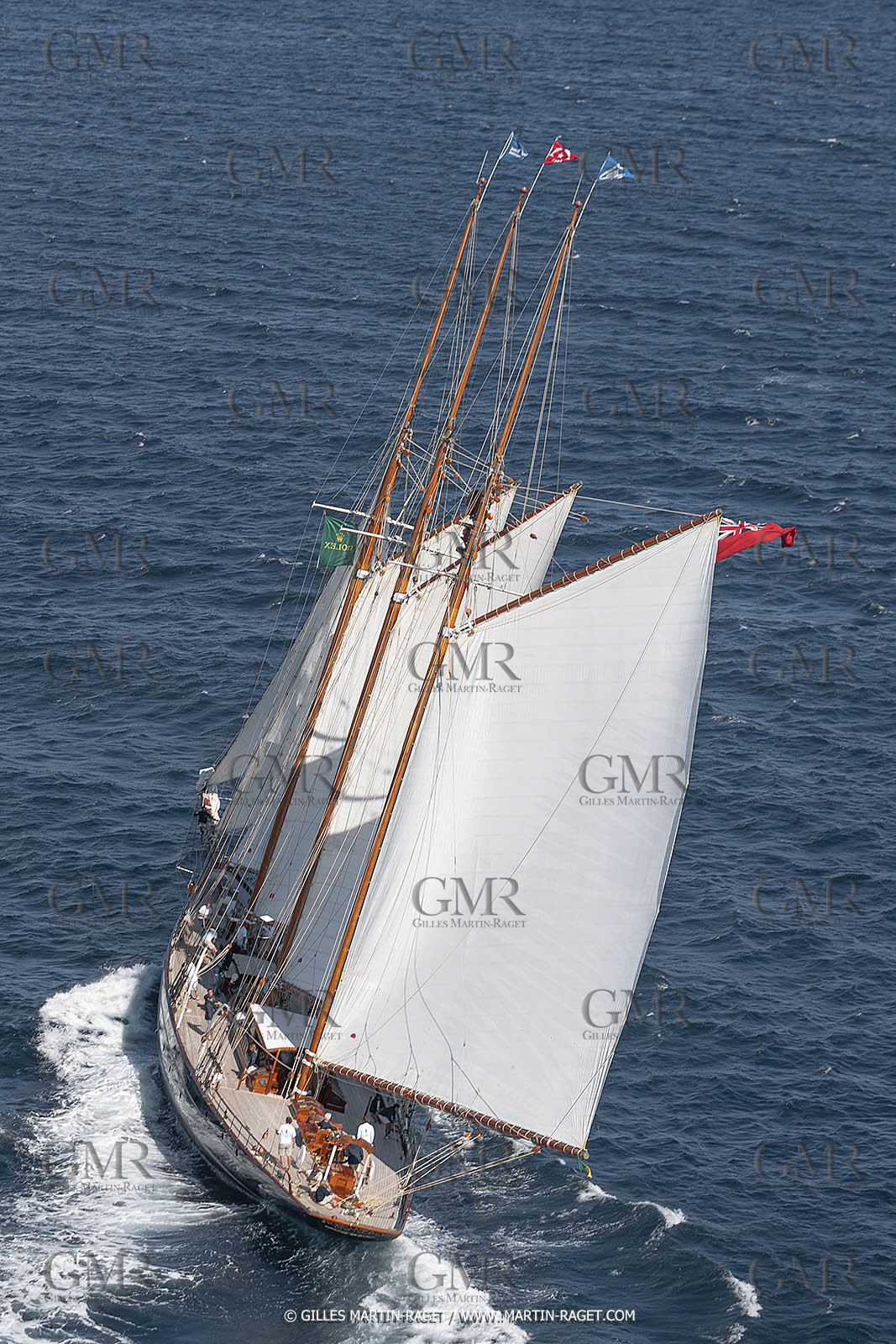 28 09 2022? Saint-Tropez,(FRA,83), Les Voiles de Saint-Tropez 2022 Régate N° 2 poup les modernes, navigation libre pour les grandes goélettes