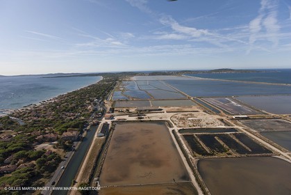 Samedi 5 septembre 2009 - Hyères (FRA, 83) - L'Hydroptère bat le record du monde de vitesse avec un run à 51,36 knts (sous réserve de ratification par le WSSRC)