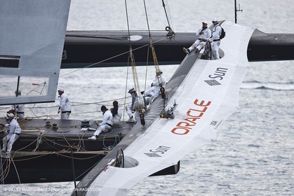 06 02 2010 - Valencia (ESP) - 33rd America's Cup - BMW ORACLE Racing - Last preparation day