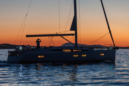 28 08 2016, Hyères (FRA,83), Chantier Jeanneau, Jeanneau Yacht 51