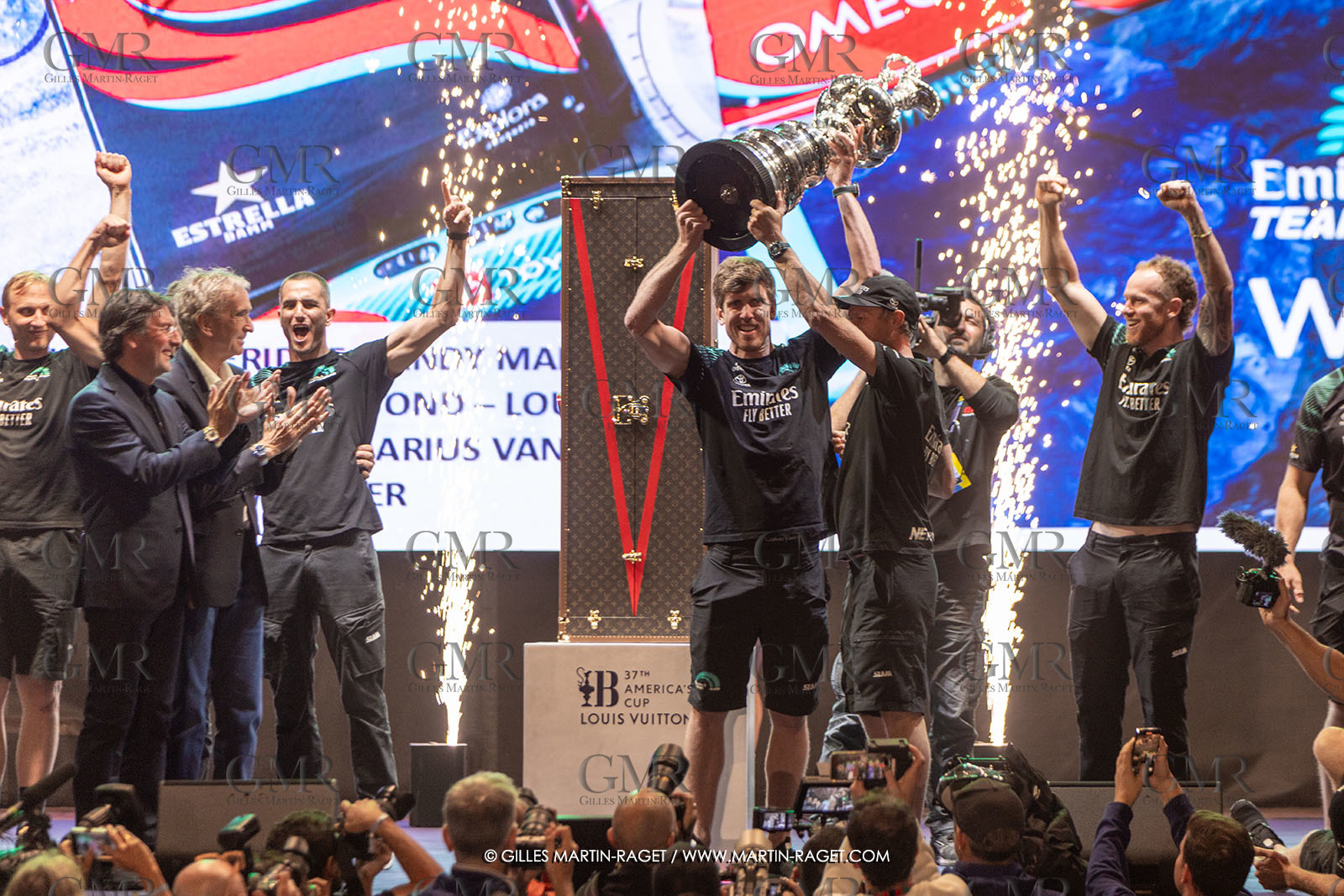 19 10 2024, Barcelona (ESP), Louis Vuitton 37th America's Cup, Final Match, Race Day 6 , Prizegiving