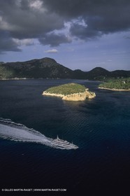 Super Motor Yachts, Chamar