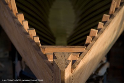 27 11 2007 - La Ciotat (FRA, 13) - Restauration de Mariska aux Charpentiers réunis
