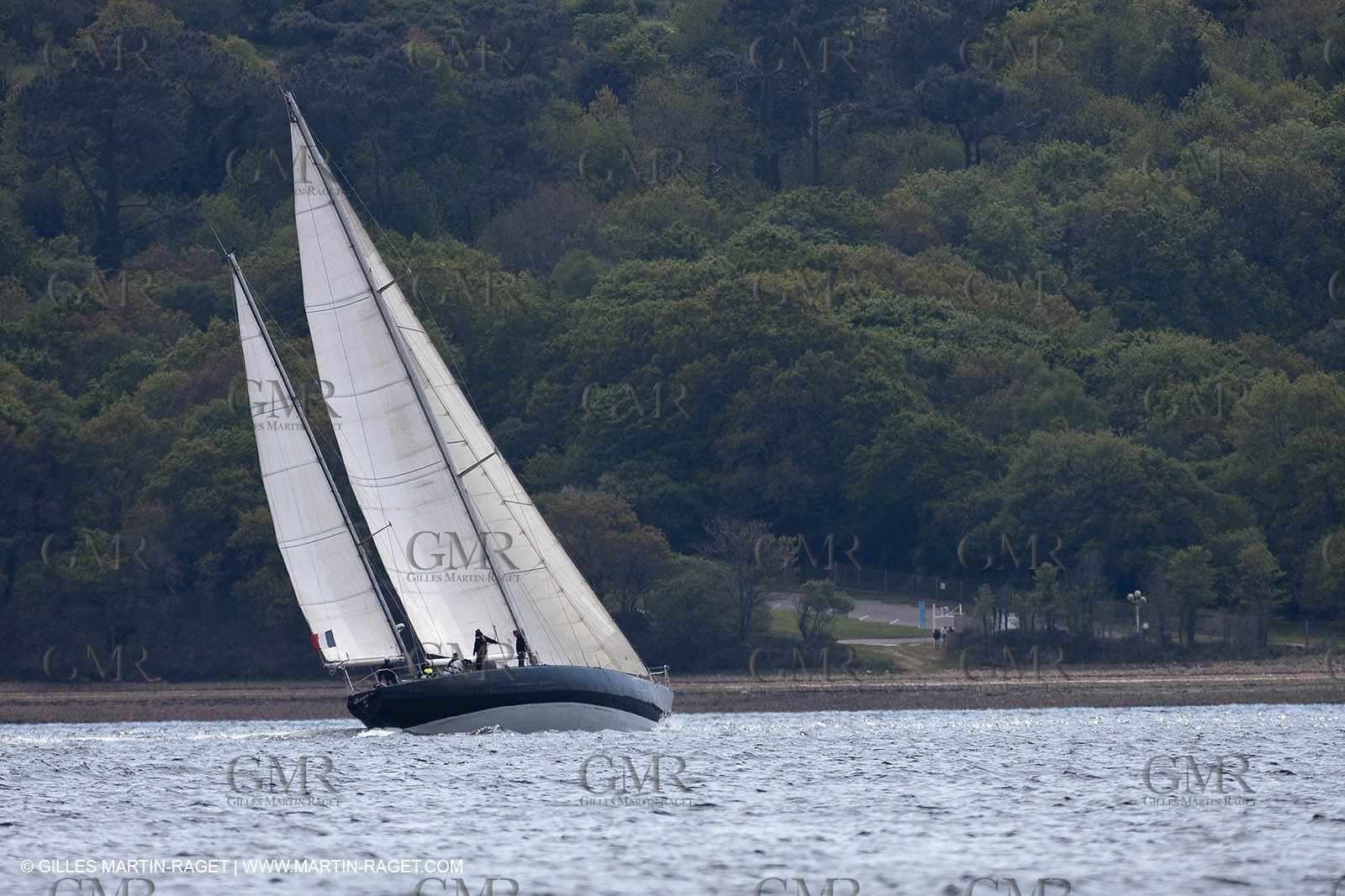 19 05 2010 -  Lanveoc Poulmic (FRA,29) - French Navy School Grand Prix - Pen Duick VI