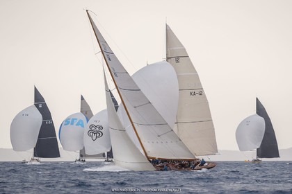19 06 2024, Porquerolles Island (FRA), Championnat du monde des 12 m JI 2024, Race Day 1