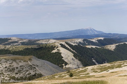 19 08 07 - Haute Provence, Paysages vus depuis le sommet de la montagne de Lure (FRA, 04)