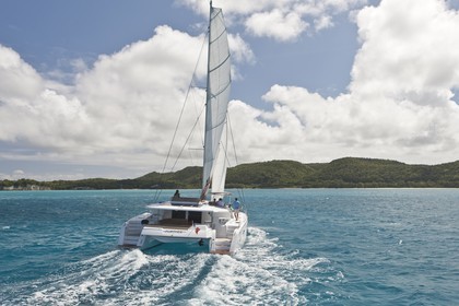 02 02 2012 - Pointe à Pitre (Guadeloupe) - Chantier Fountaine Pajot - Sanya 57