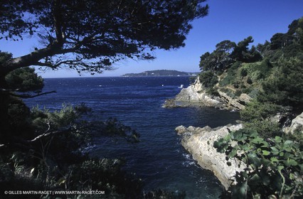 Toulon.