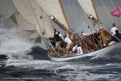 08 09 2010 - Imperia (ITA) - Raduno d'Epoca 2010 - Eilean