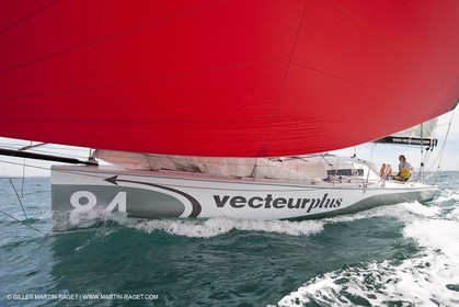 01 06 2010 - Port Camargue (FRA,30) - Class 40 Vecteur Plus, entraînements