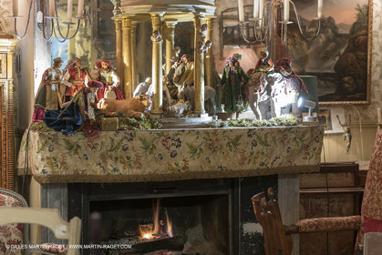 27 01 2018; L'isle sur Sorgue (FRA; 84); Les antiquaires; Crèche et santons de Jean-Jacques Bourgeois