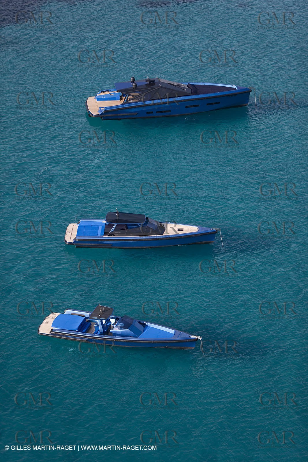 14 10 2008 - Cannes (FRA, 06) - Super yachts - motoryachts - Wally yachts - Wallypower 64 - Wallypower 48 - Wally tender