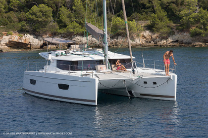 12 09 2016, Cannes (FRA,06), Chantier Fountaine-Pajot, Helia 44