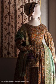 30 06 2011 - Toulon (FRA,83) - Villa Rosemaine - Indiennes sublimes exhibition