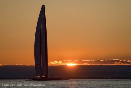 27 01 2010 - Valencia (ESP) - 33rd America's Cup - BMW ORACLE Racing - Training in Valencia