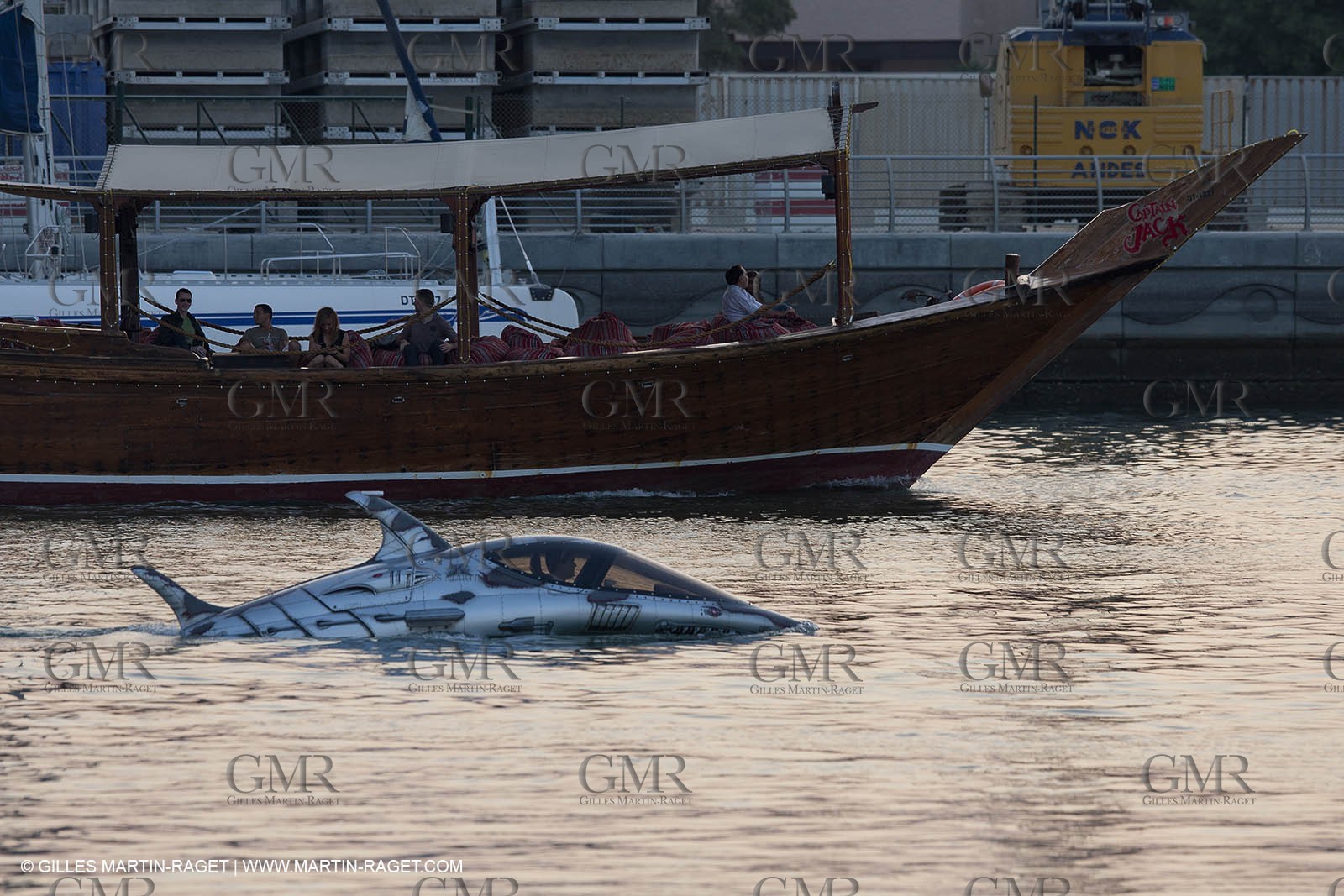 21 11 2010 - Dubai (UAE) - Dubai Louis Vuitton Trophy -  Round 2 - BMW ORACLE Racing