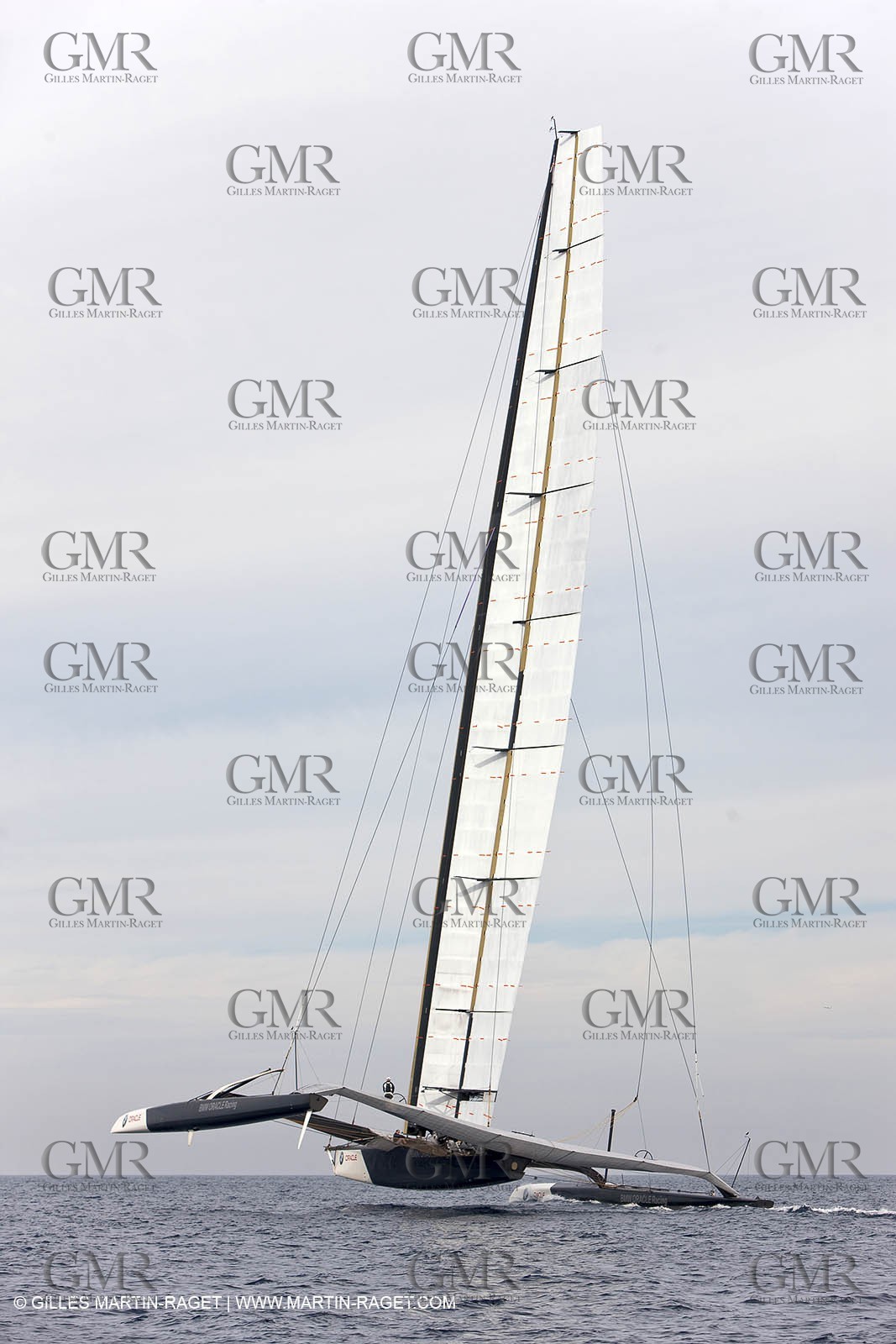 11 11 2009 - San Diego (USA, CA) - 33rd America's Cup - BMW ORACLE Racing - Wing trials, Day 2