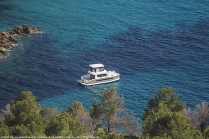 08 04 2015, Andraitx (Isla de Mallorca, Islas Baleares, ESP), Chantier Fountaine-Pajot, Motor Yacht 37