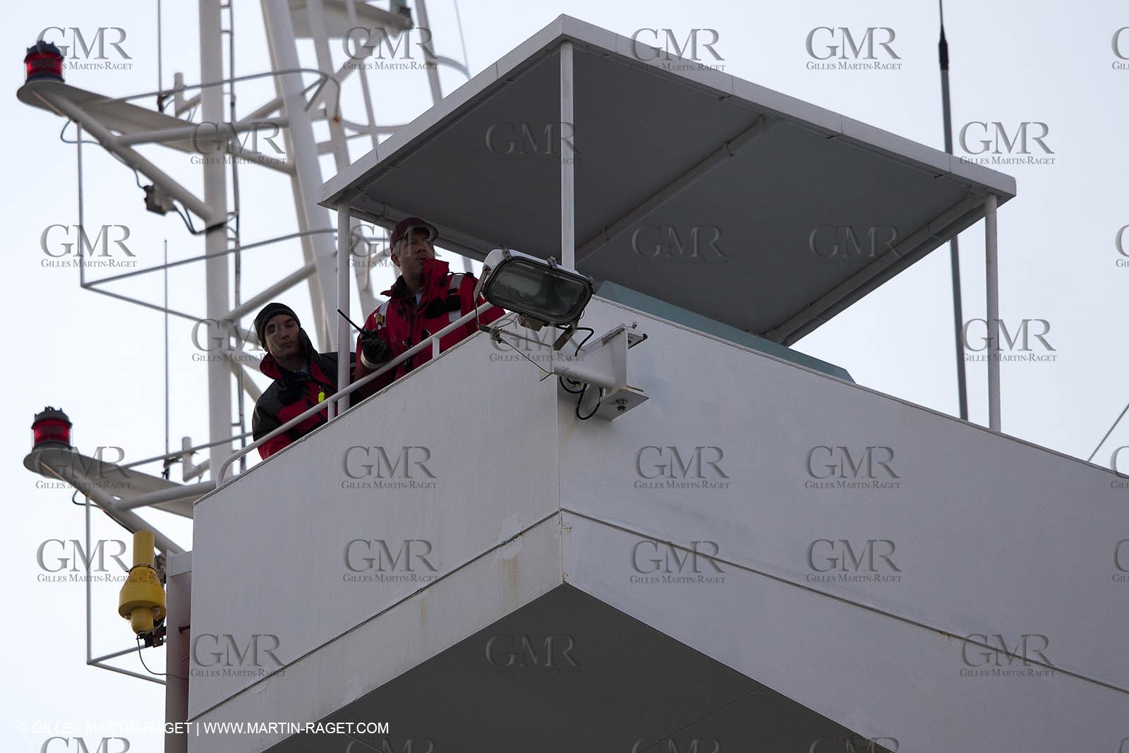 01 03 2011 - San Frnacisco (USA,CA) - Harbour operations - ship details - ship unloading - containers